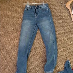 Light blue denim jeans girlfriend high-rise style